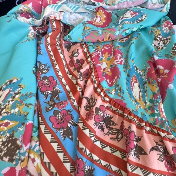 Flying Tomato High Low Wrap Skirt in Blue and Pink Large - Picture 5 of 6